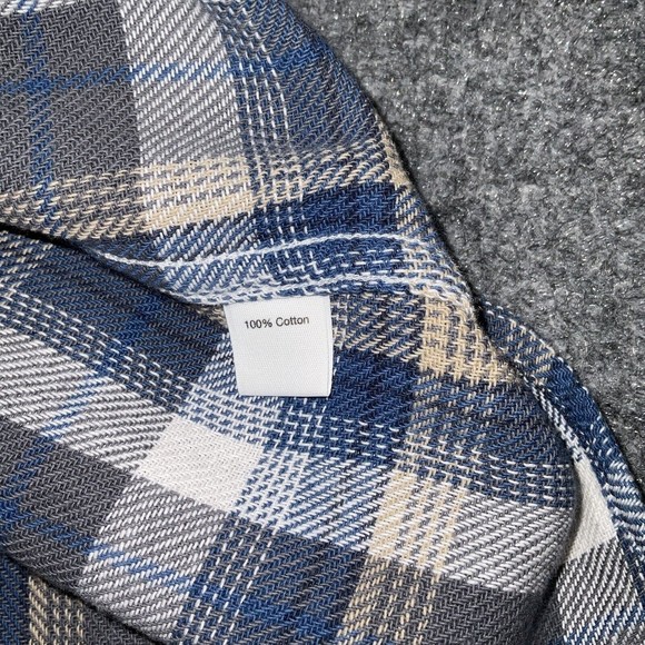 BLUE Sak Fifth Avenue Shirt  Mens size XL Blue Plaid Flannel Long Sleeves Pocket - Picture 8 of 10